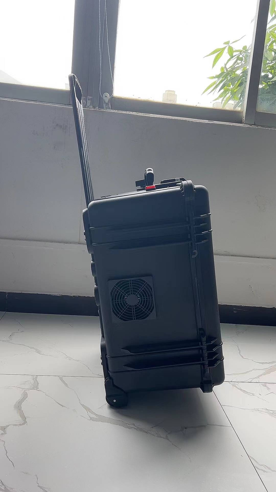 连江手拉箱型移动通信干扰器